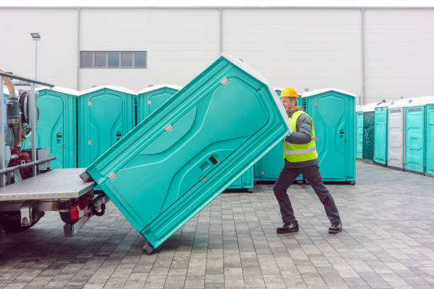 Porta potty rental for outdoor events in Edmore, MI